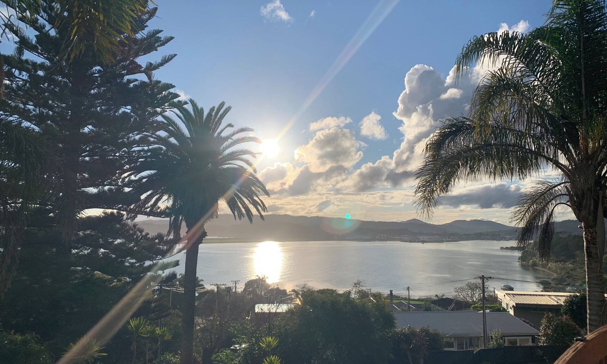 Onerahi Apartment | Sea View Apartment