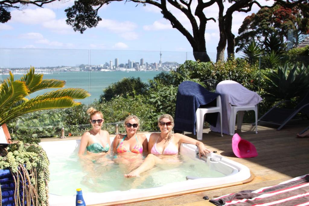 Northcote House | Sea view guest house