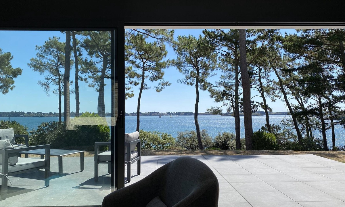 Larmor-Baden House | Sea view house