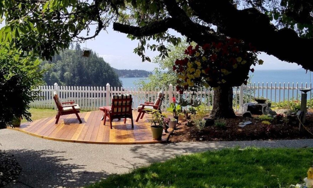 Anacortes Apartment | Sea View Inn Summary: