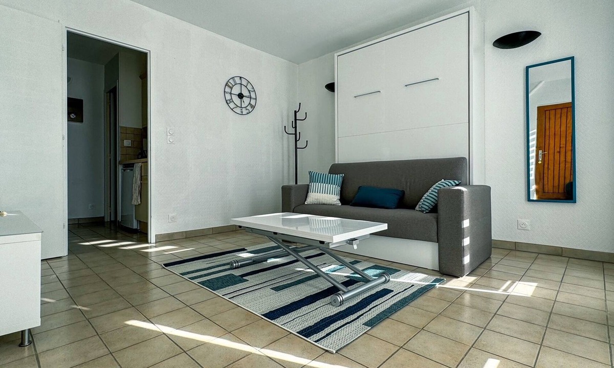 Trevou-Treguignec Apartment | Sea view studio near Trestel beach