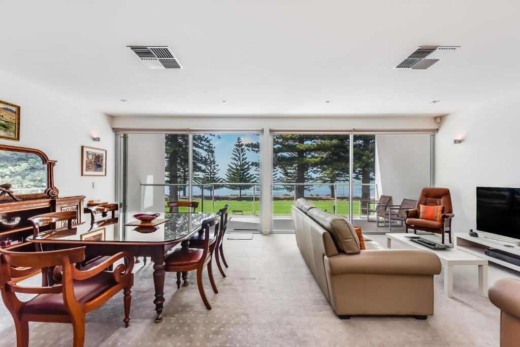 Victor Harbor Apartment | SEABREEZE