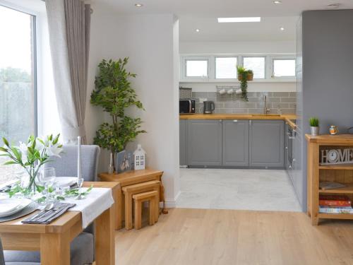 Walcott House | Seabreeze