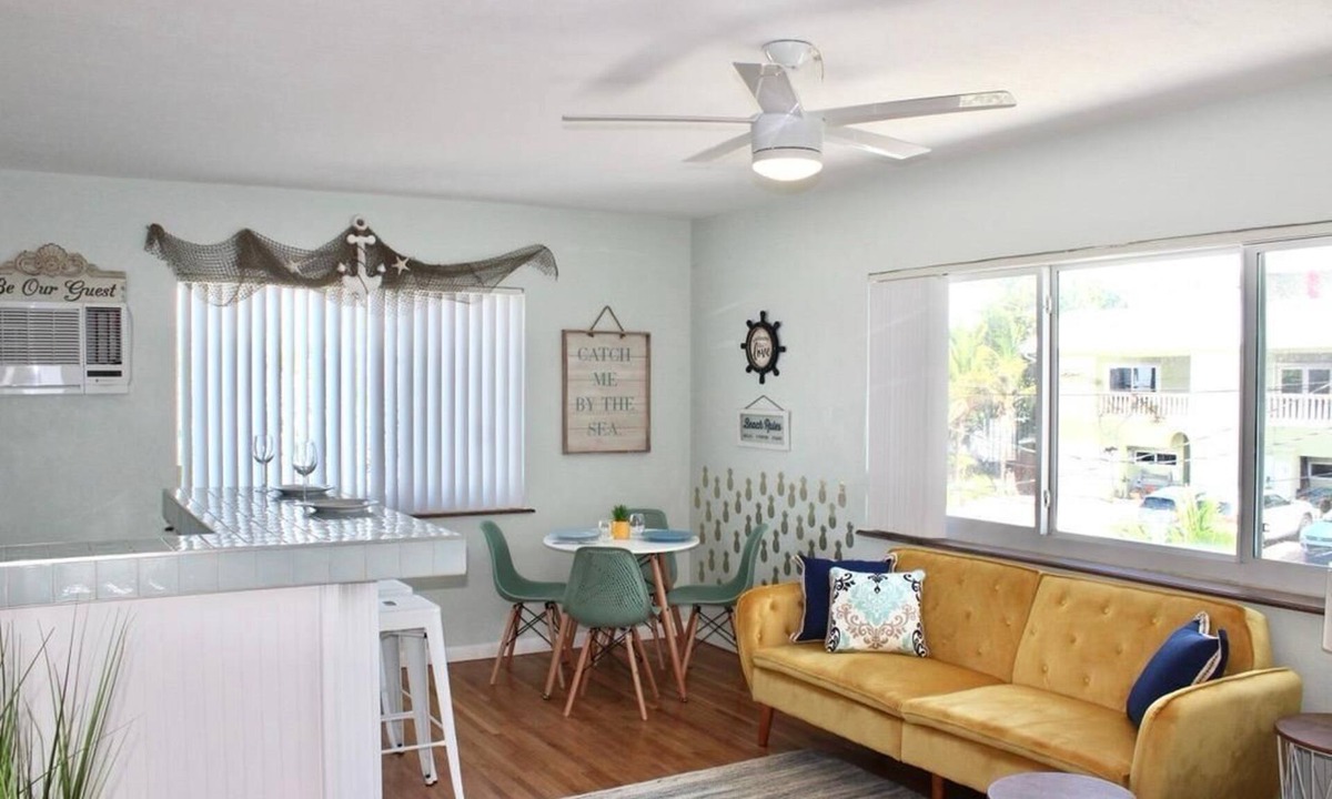 North Beach Apartment | Seabreeze Suite Studio on Hollywood Beach