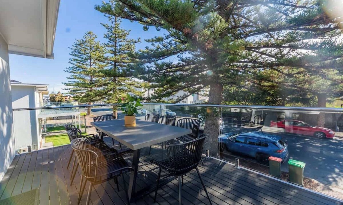 Glenelg North House | Seabreeze Townhouse S