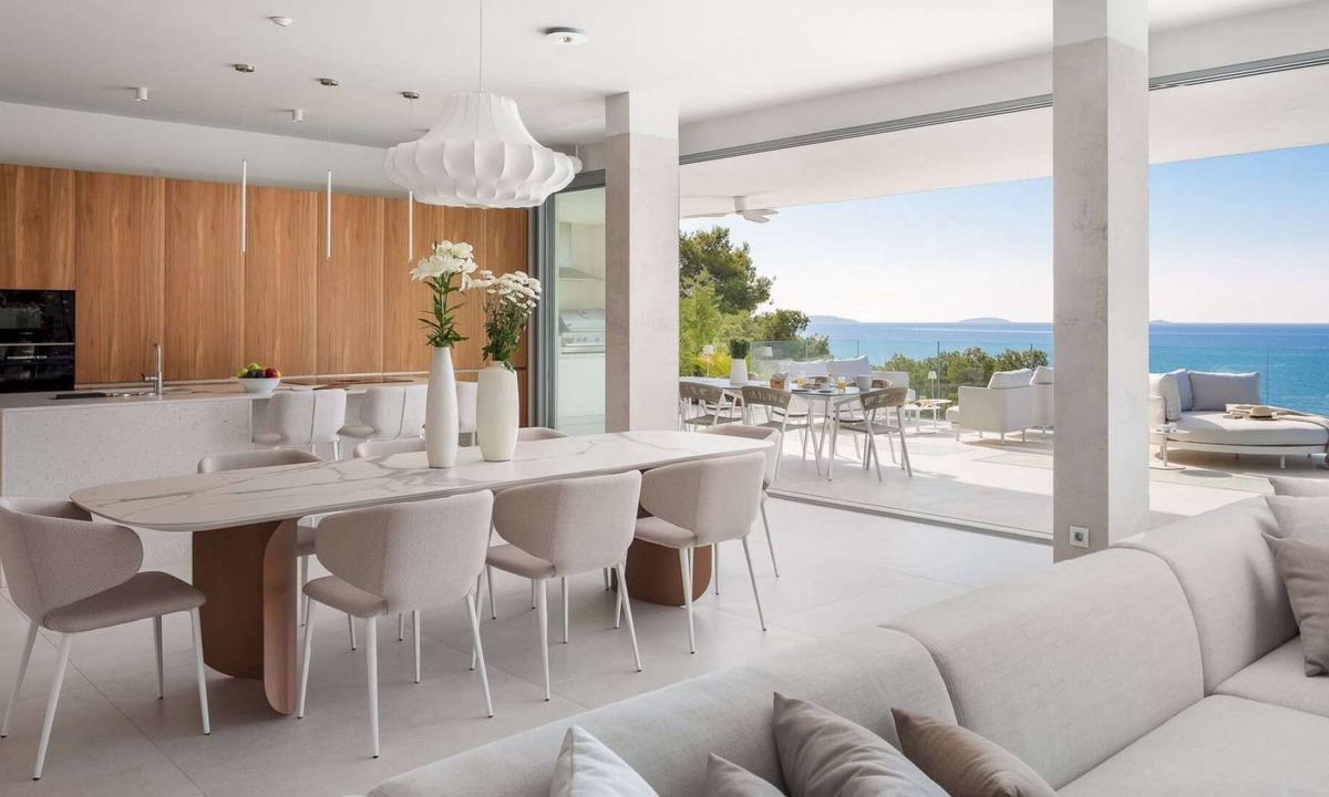Blato Villa | Seafront Villa Smokvica !