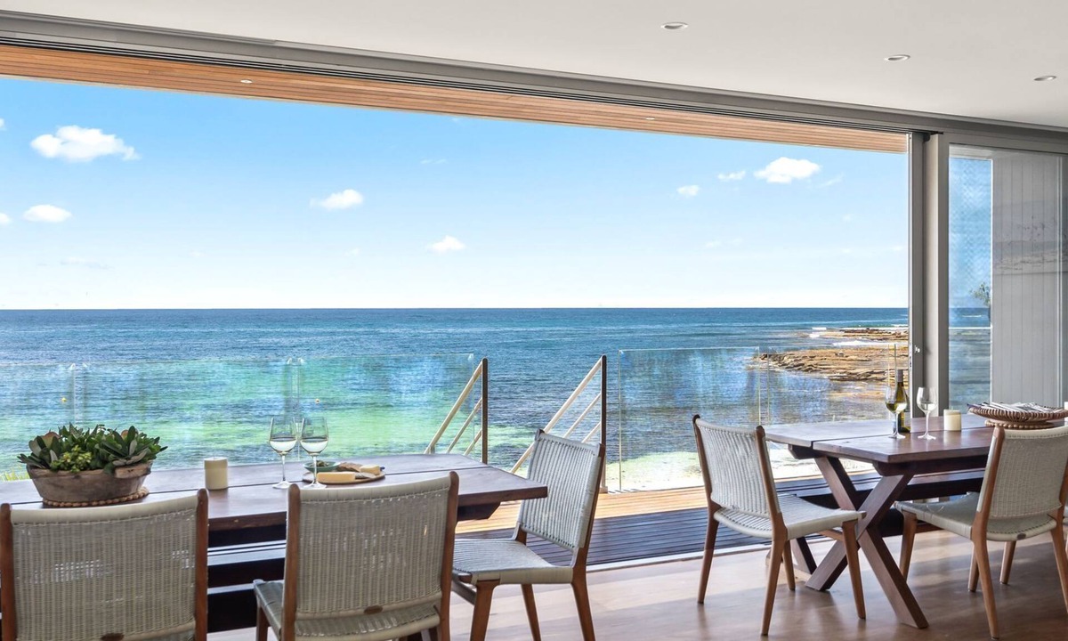 Mollymook House | Seagull - Beach front in Mollymook,