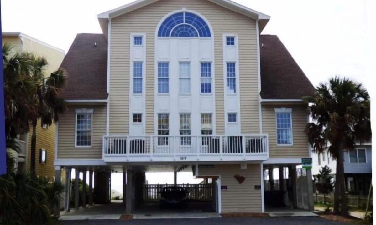 Surfside Beach House | Seahorse Stables - Oceanfront in Surfside Beach