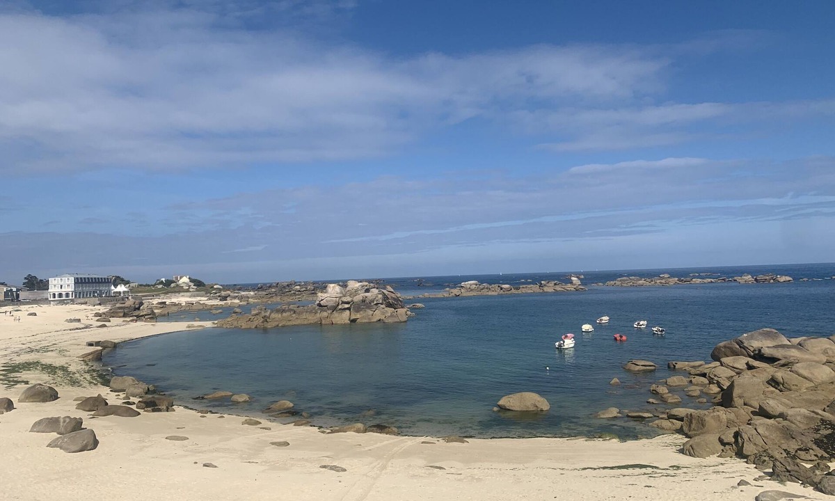 Plouneour-Trez House | Seaside house