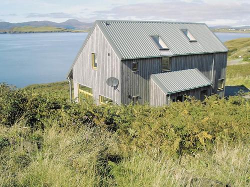 Beinn Orasaigh House | Seascape
