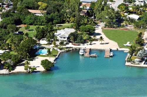 Marathon Hotel | Seascape Resort & Marina
