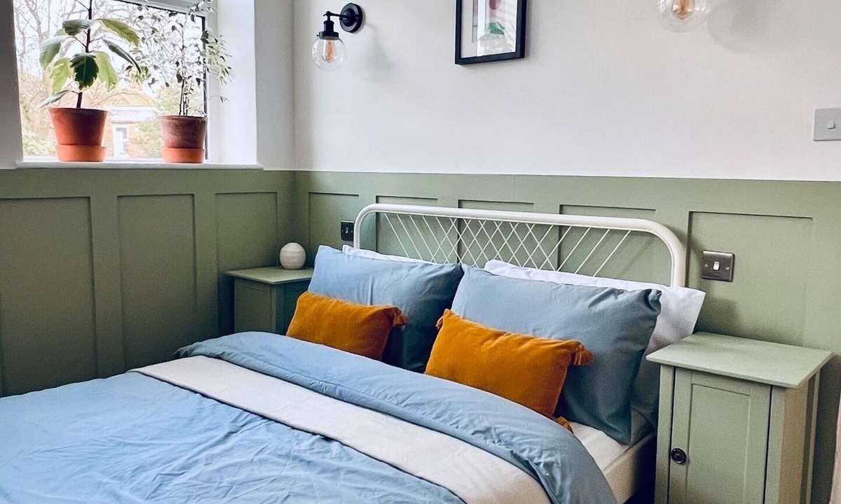 Folkestone Apartment | Seashell - Central Location Apartment Pet friendly!