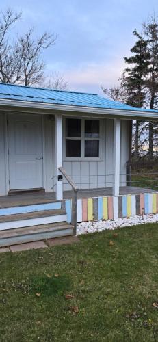 Malpeque Hotel | SeaShell Motel