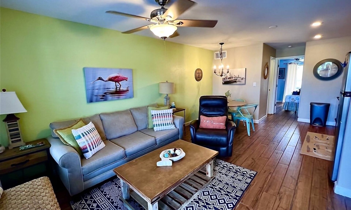 Rockport House | Seashore relaxation on the water condo on a sunny day.