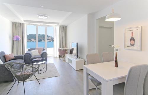 Zaton Apartment | Seaside Apartment M Zaton 4 -SeaView and Parking