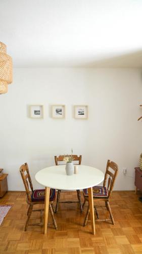Zaton Apartment | Seaside apartment Motar