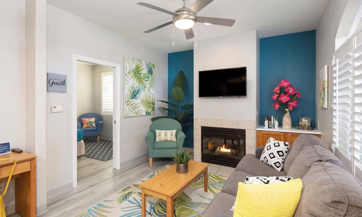 Oceano Condo | Seaside Flamingo Retreat