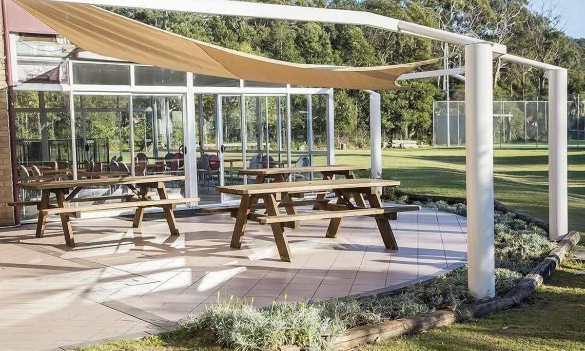 Wamberal Hotel | Seaside Garden Retreat