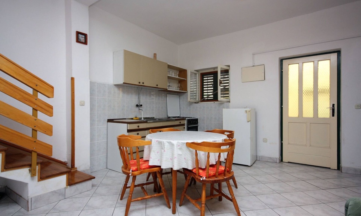 Susica House | Seaside holiday house Murter (K-5092)