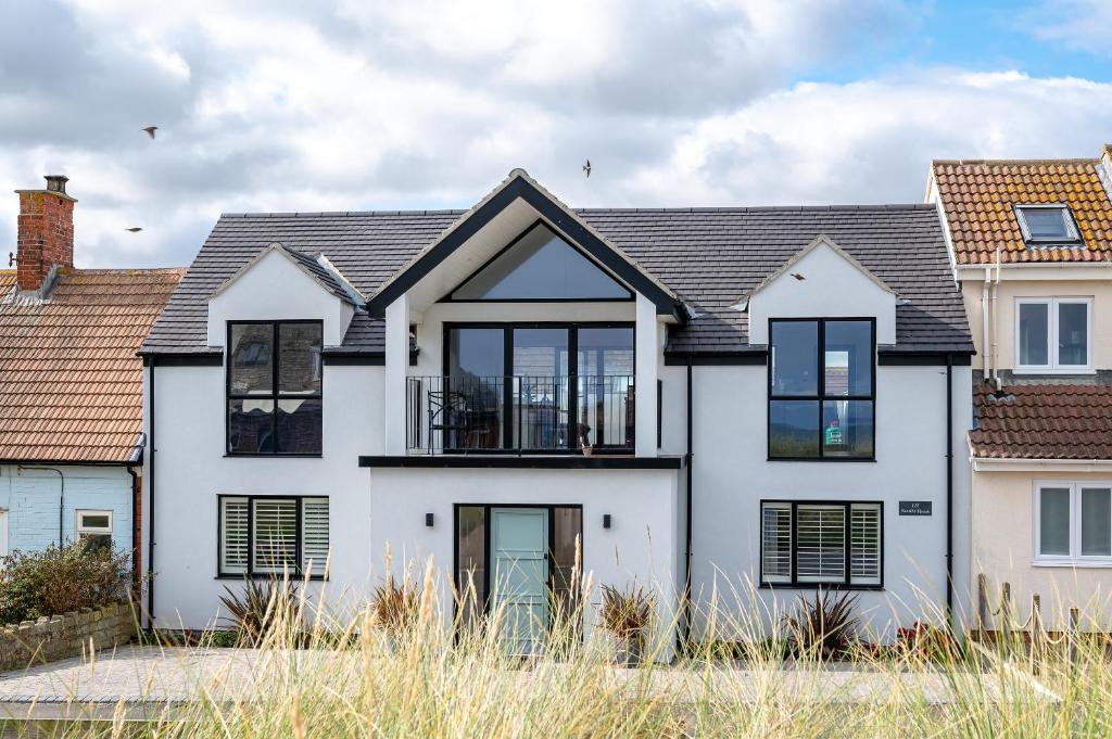 Beadnell House | Seaside House