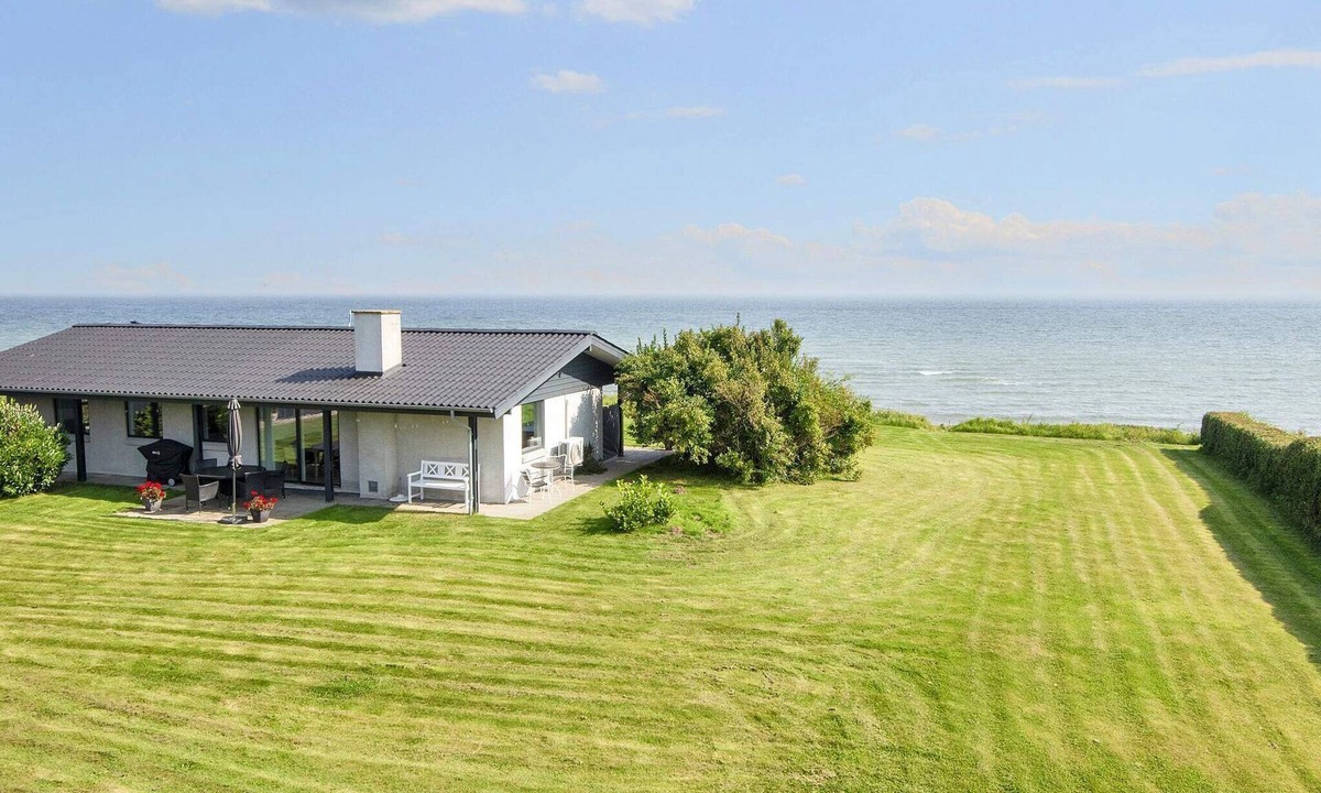 Saksild Strand House | Seaside Panorama Retreat - By Traum Ferienwohnungen