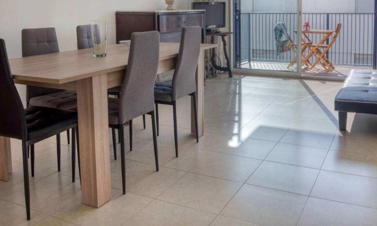 Palamos Apartment | Seaside Relaxation: Bright Apartment ⚓🌞