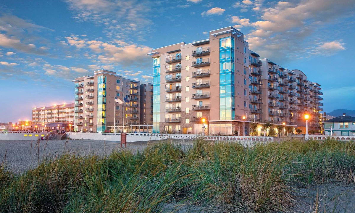 Seaside Gilbert District Condo | Seaside Resort - 2 Bedroom 2 Bath - Assignment 4