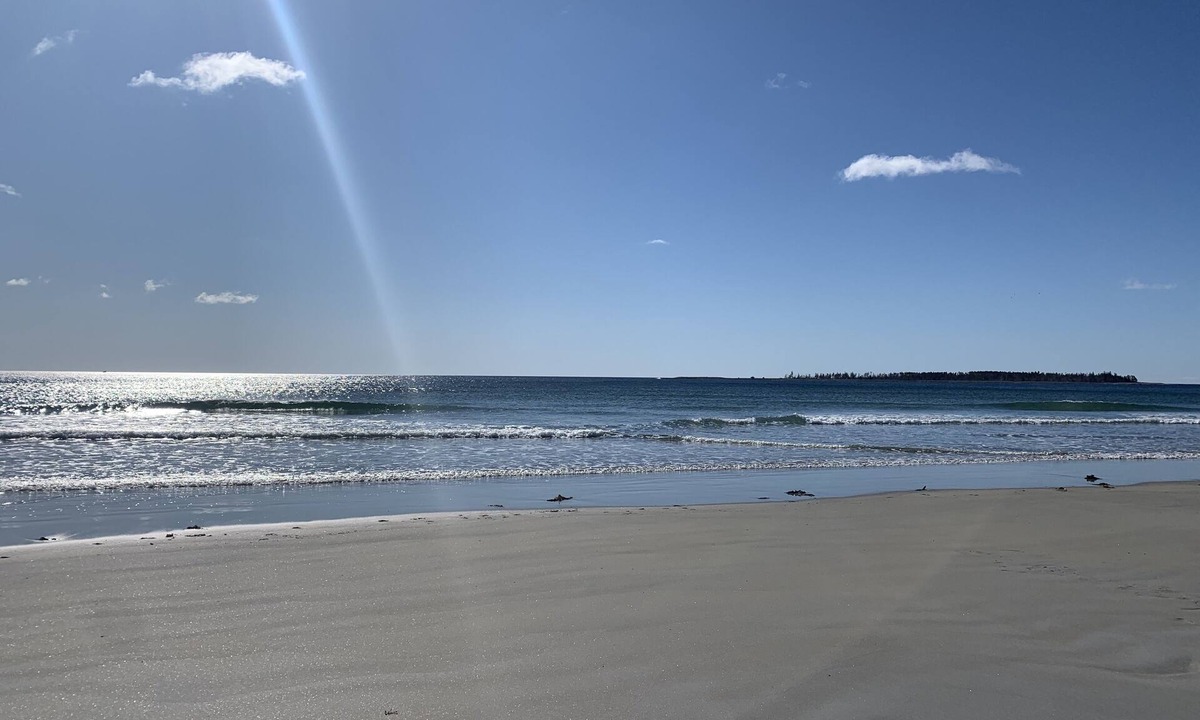 Brooklyn Cottage | Seaside Retreat on the Ocean
