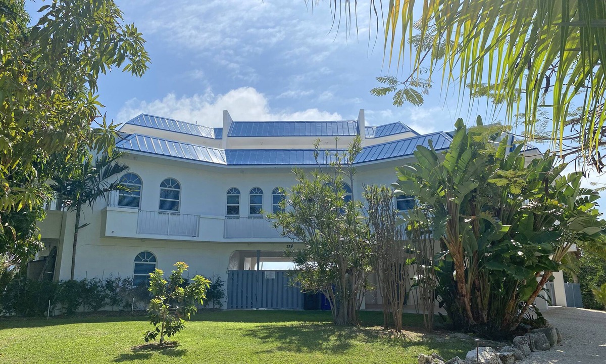 Tavernier House | Seaside Sanctuary 5 bed, 5 bath pool home