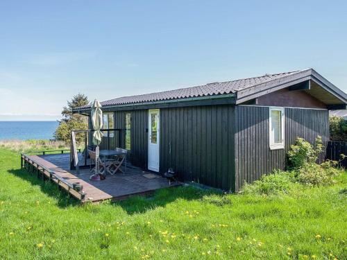 Hoensinge House | Seaside Serenity at Lumsas Retreat-By Traum