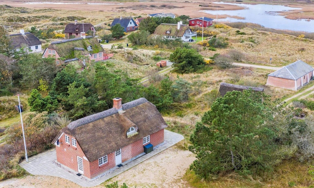 Nymindegab House | Seaside Serenity in Nymindegab-By Traum