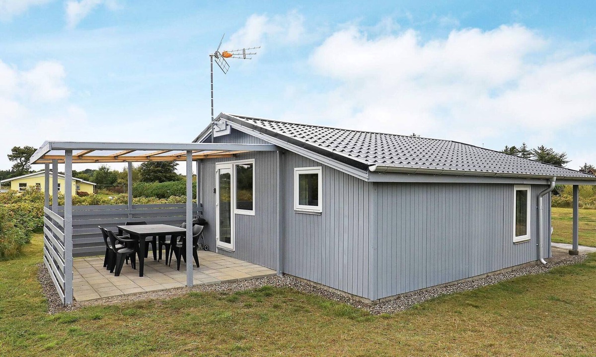 Nordost House | Seaside Serenity in Lyngsa-By Traum