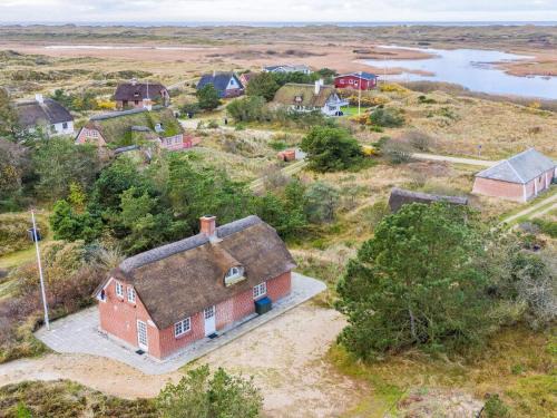 Nymindegab House | Seaside Serenity in Nymindegab-By Traum