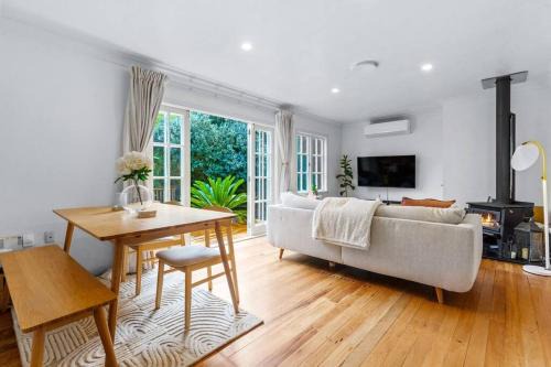 Beach Haven House | Seaside Serenity