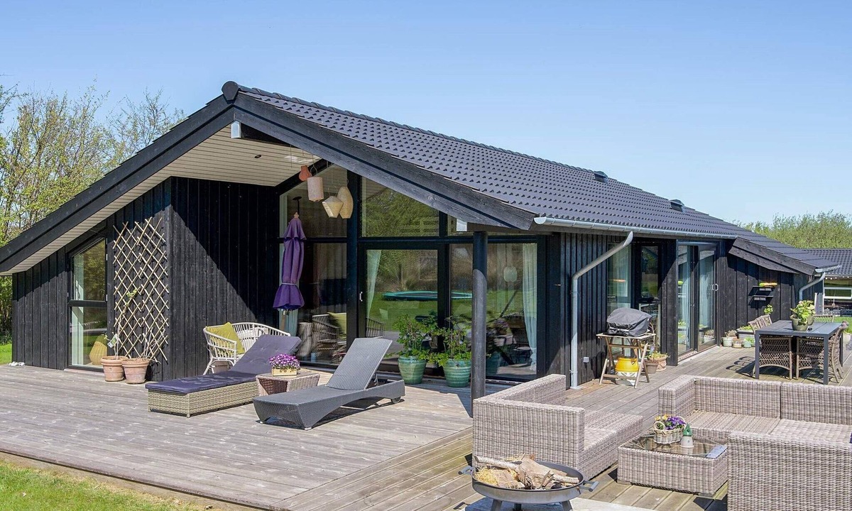 Follenslev House | Seaside Stay with the Sauna