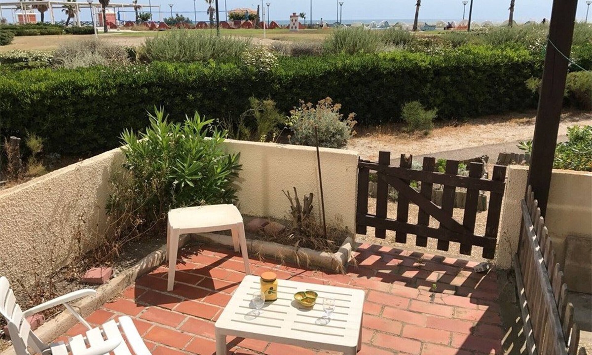 Port Leucate Apartment | Seaside studio for 3 pers with parking