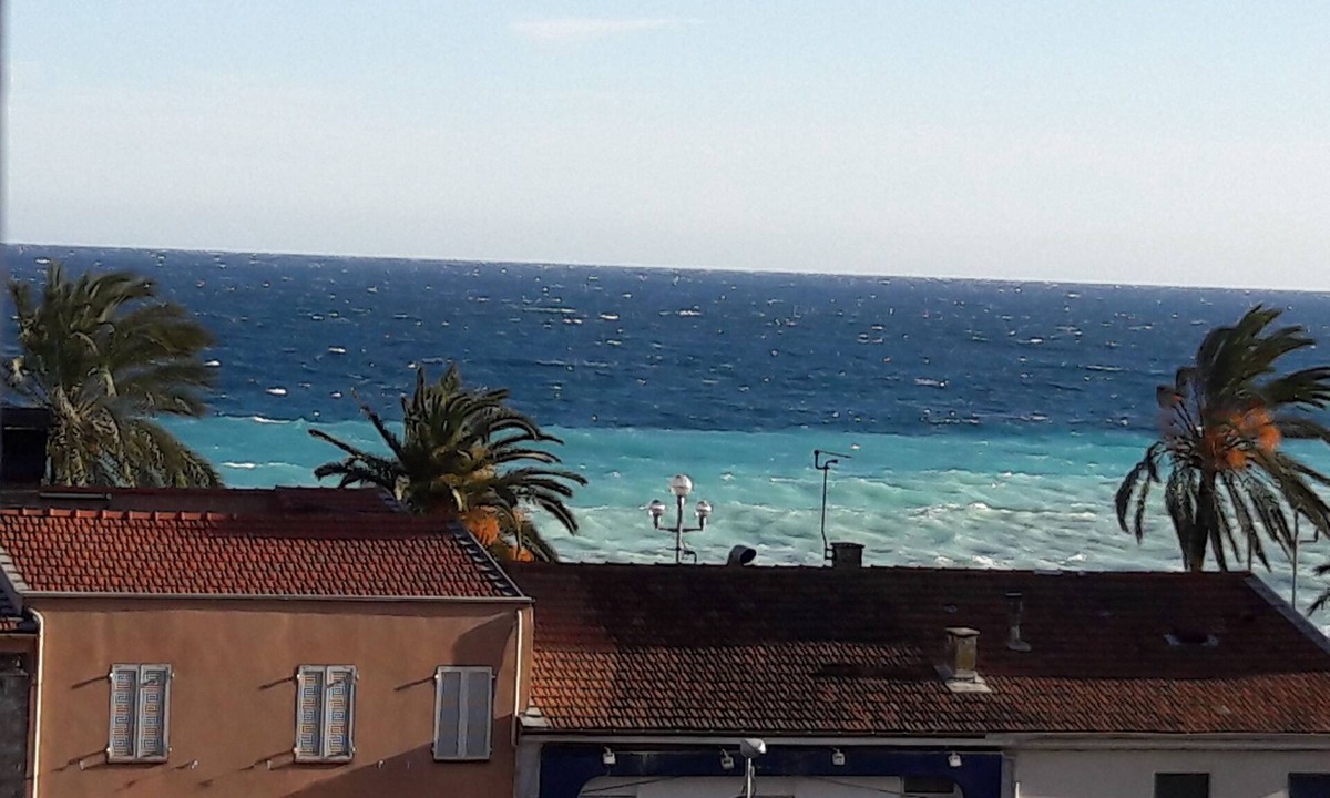 La Californie Apartment | SEASIDE - TERRACE - AIR CONDITIONING