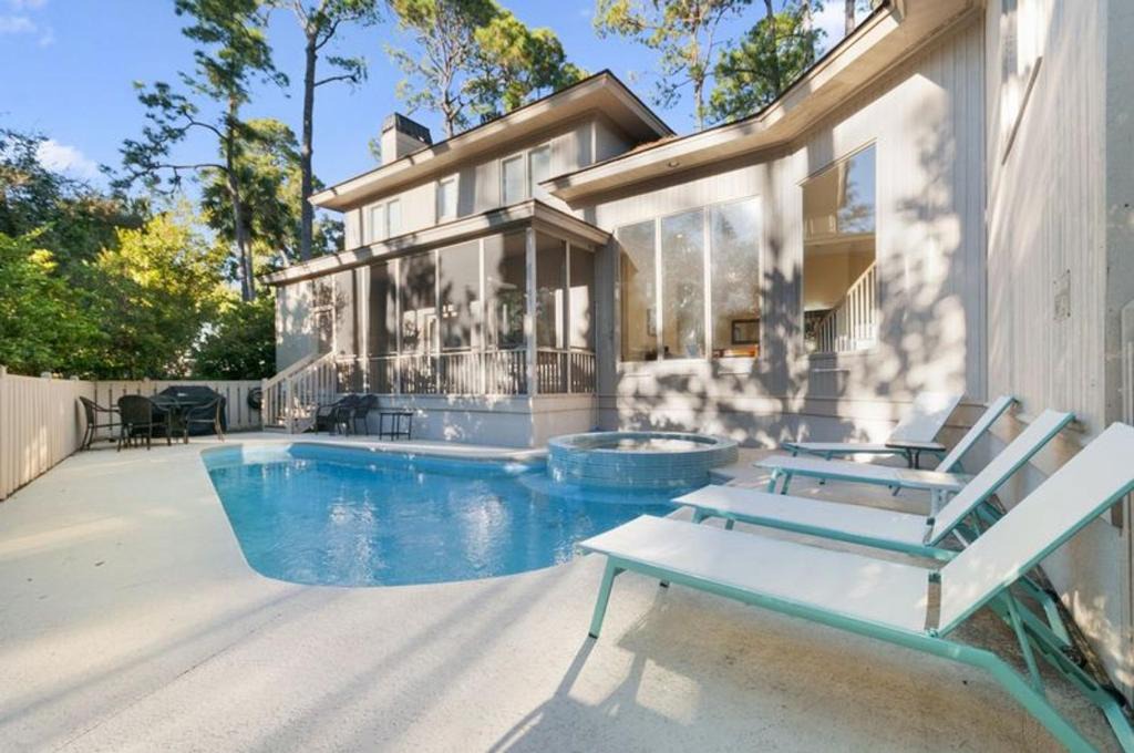 Oceanside House | Seaside Treasure by Five Star Properties
