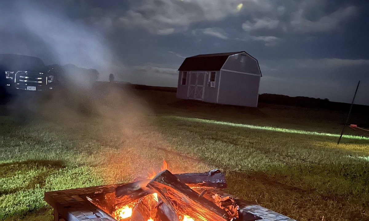 Clay County Cabin | Seasonal Cabin