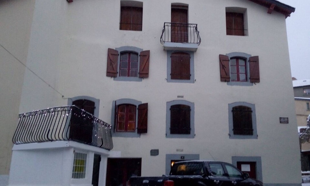 La Llagonne House | SEASONAL RENTAL VACATION HOME MOUNTAIN PYRENEES LA LLAGONNE (66)