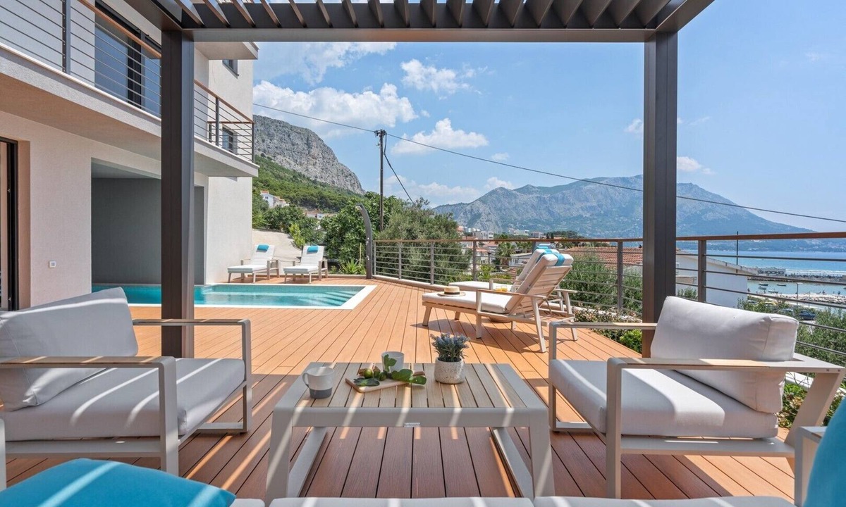 Duce Villa | Seaview Villa Calma with Jacuzzi, Media room