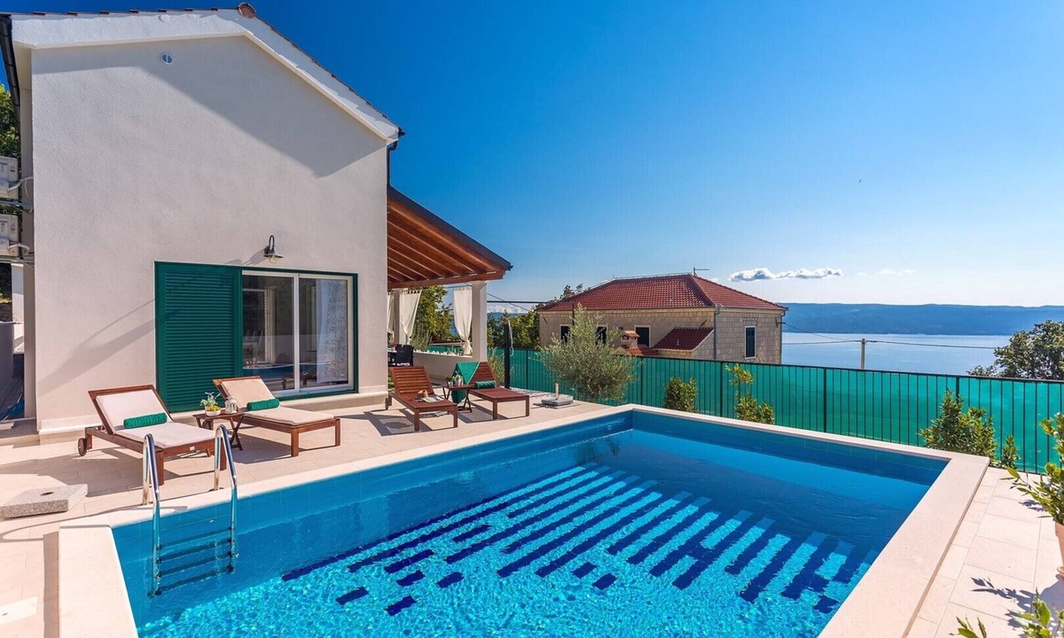 Jesenice Villa | Seaview Villa Lemaro, a 2-bedroom villa with a 28 sqm private pool in Krilo Jesenice