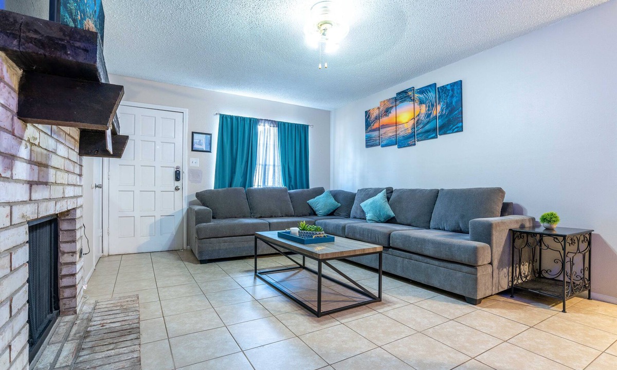 Great Northwest House | SeaWorld/SixFlag Family Relaxation HQs