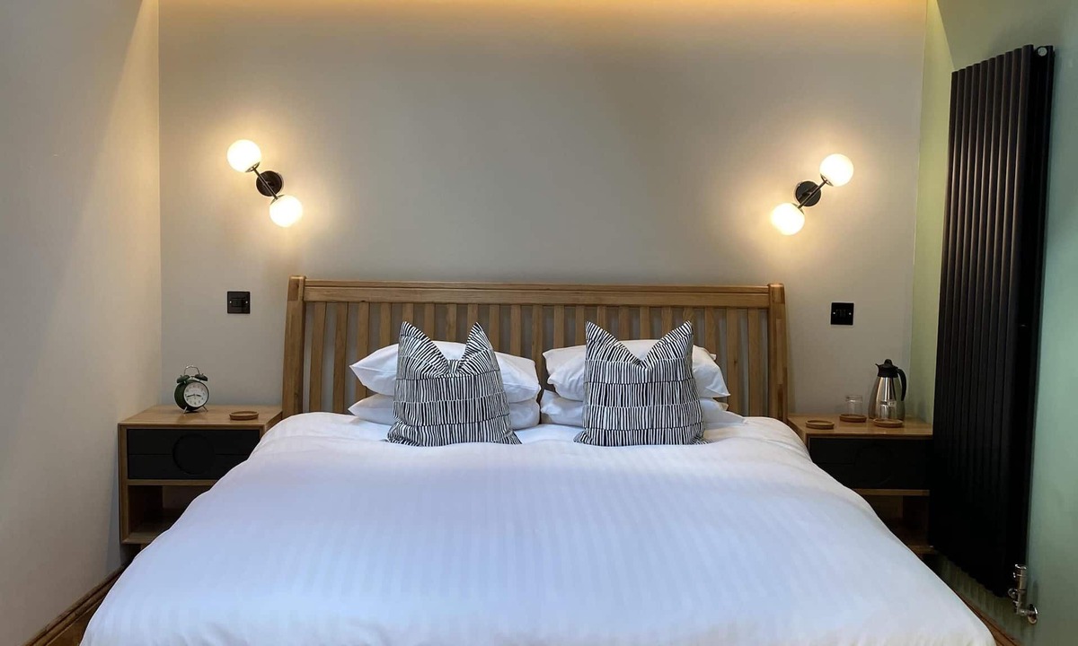 Longford House | Sebastians