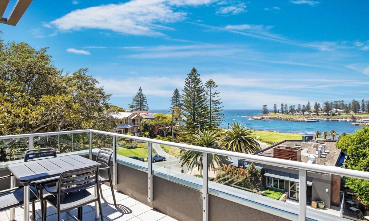 Kiama Hotel | Sebel Harbourside 301, Kiama