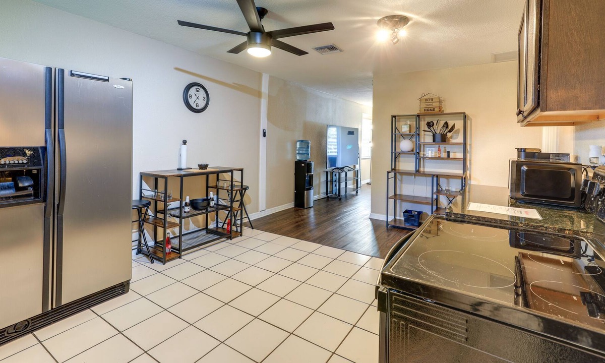 Highland Apartment | Sebring Vacation Rental Apartment - Screened Porch