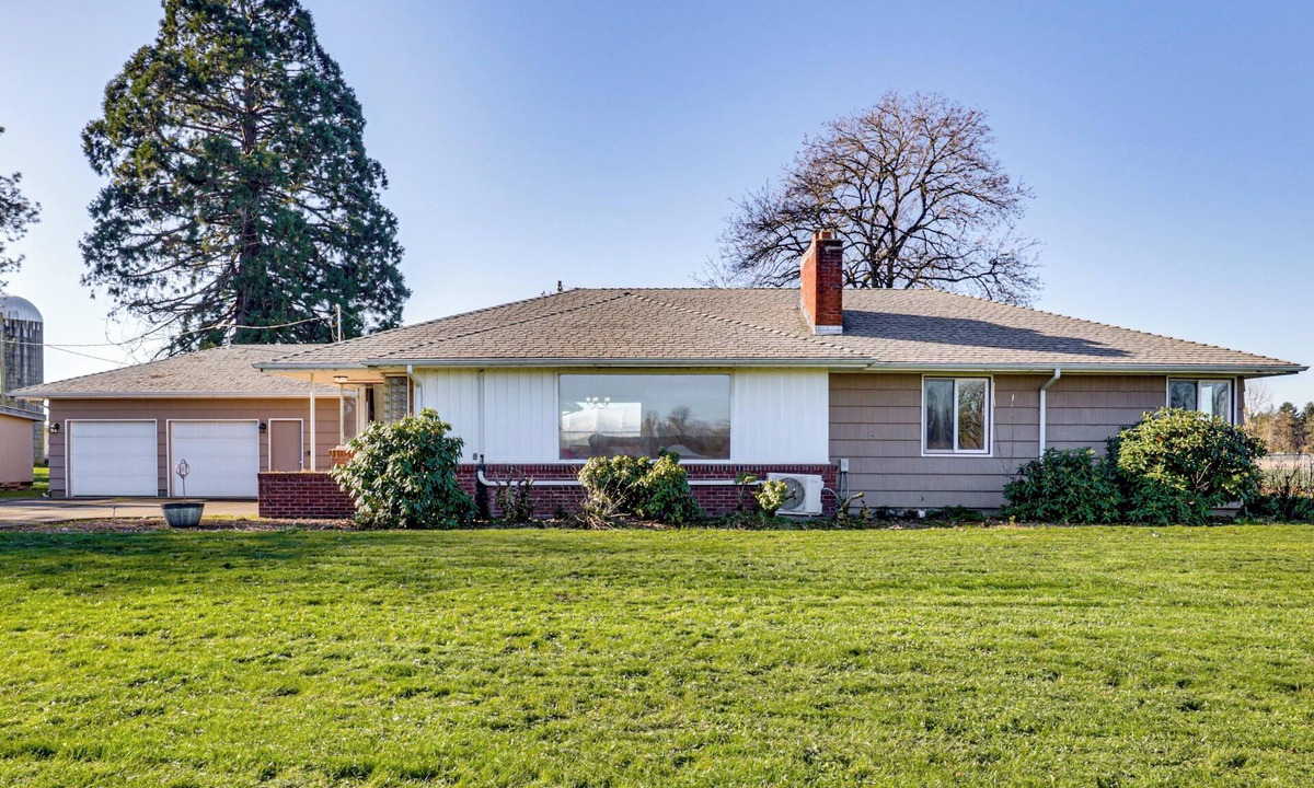 Albany House | Secluded Albany Escape, Pet Friendly w/Fee