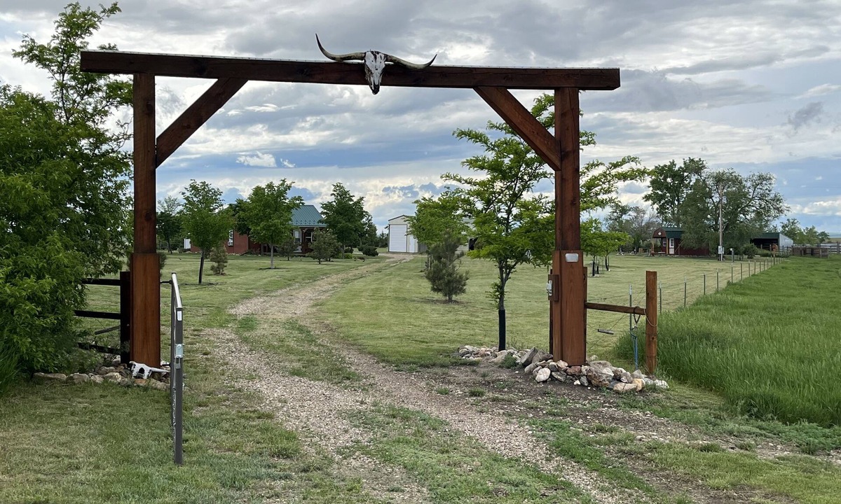 Scenic Other | Secluded Badlands Ranch, dark skies, starry nights