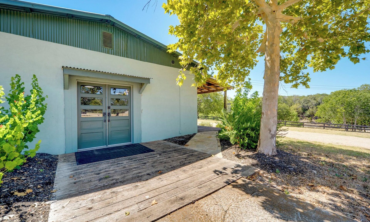 Blanco House | Secluded Blanco Home w/Private River Access!