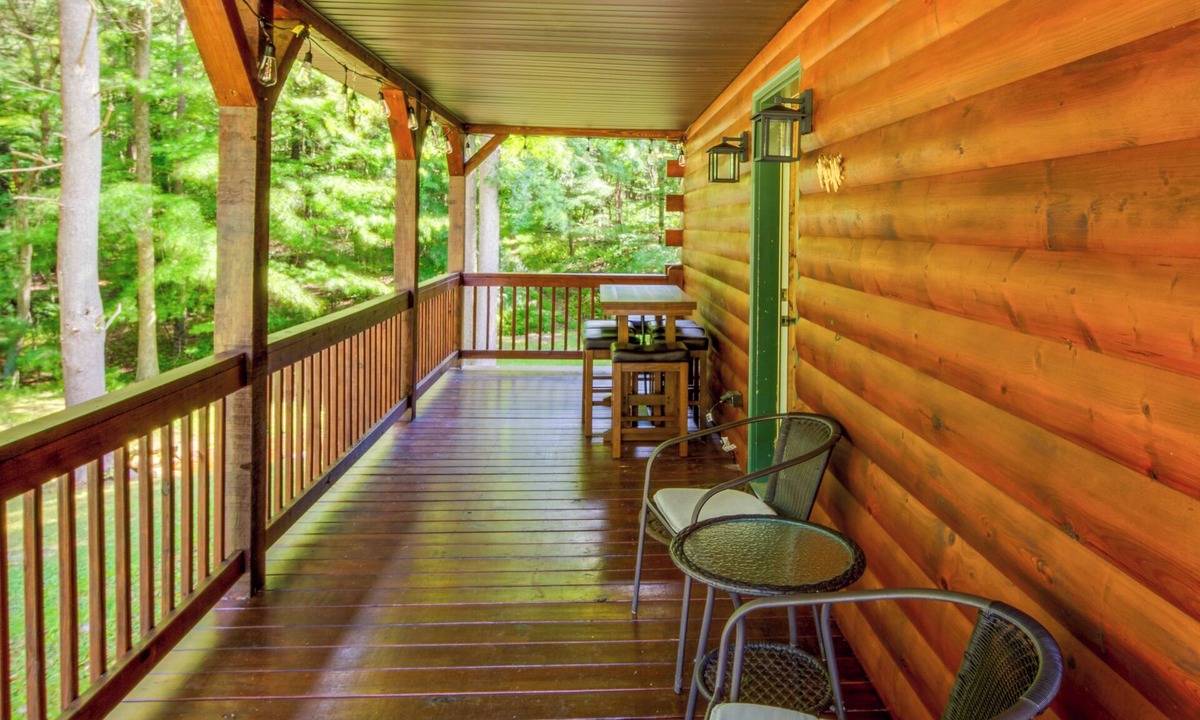 Blandburg Cabin | Secluded Cabin w/On-Site Creek + Trails!